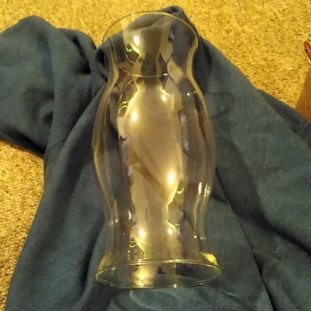 Candle holder
